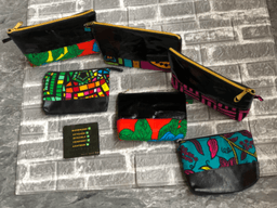 ANIKE MAKEUP PURSE