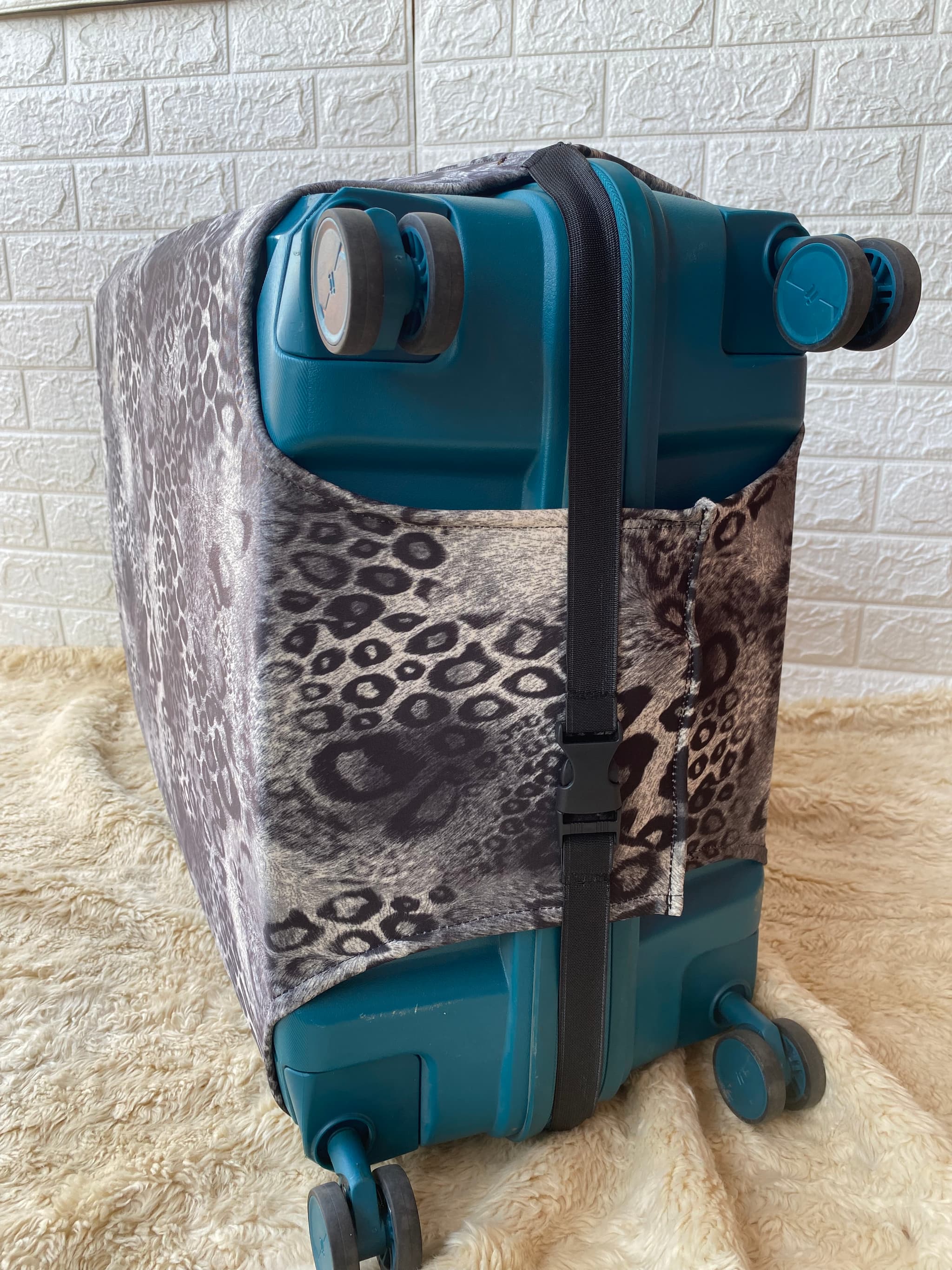 Luggage cover